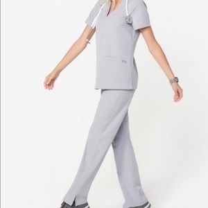 SOLD Cement Figs scrub set